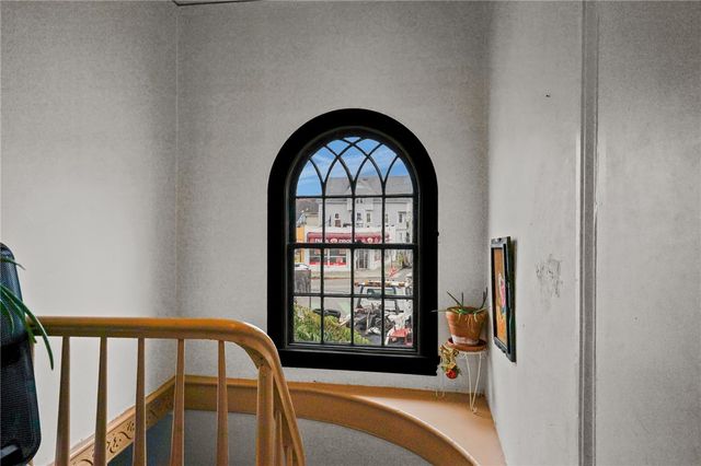 8 Atlantic Avenue, Providence, RI 02907