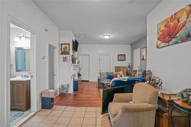 8 Atlantic Avenue, Providence, RI 02907