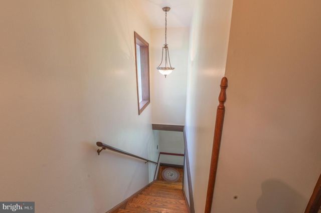 2783 BRUNNER RD, Emmaus, PA 18049