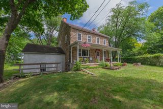 2783 BRUNNER RD, Emmaus, PA 18049