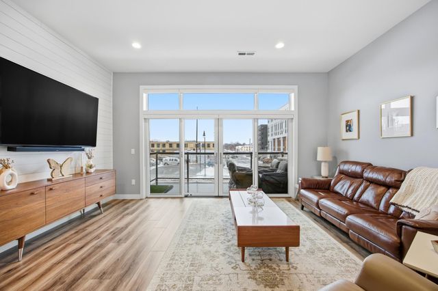 200 4th Avenue N 201, Fargo, ND 58102