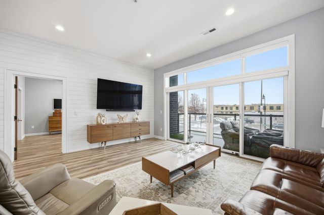 200 4th Avenue N 201, Fargo, ND 58102