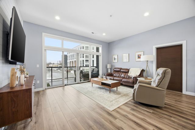 200 4th Avenue N 201, Fargo, ND 58102