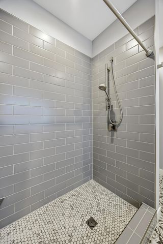 200 4th Avenue N 201, Fargo, ND 58102