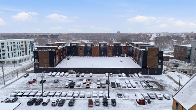 200 4th Avenue N 201, Fargo, ND 58102