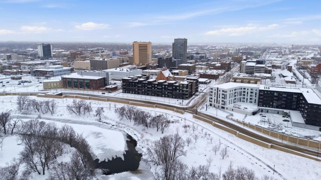 200 4th Avenue N 201, Fargo, ND 58102