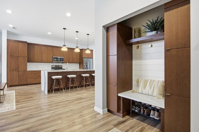 200 4th Avenue N 201, Fargo, ND 58102