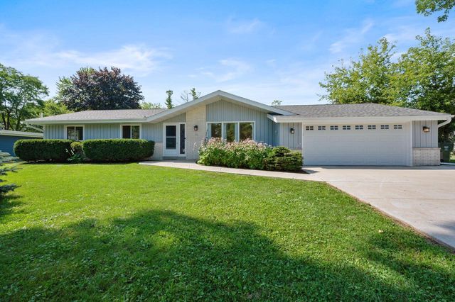 501 W Bayfield AVENUE, Glendale, WI 53217