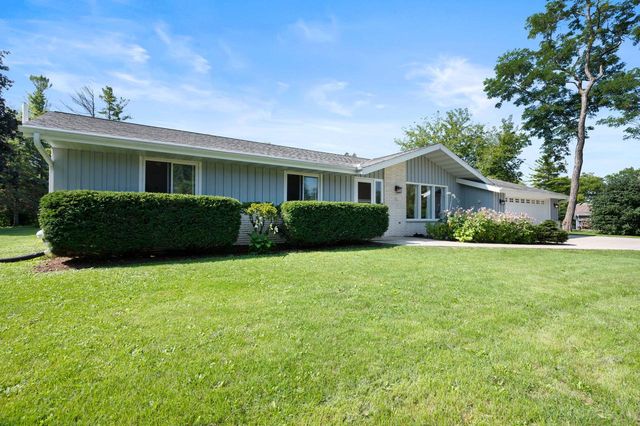 501 W Bayfield AVENUE, Glendale, WI 53217