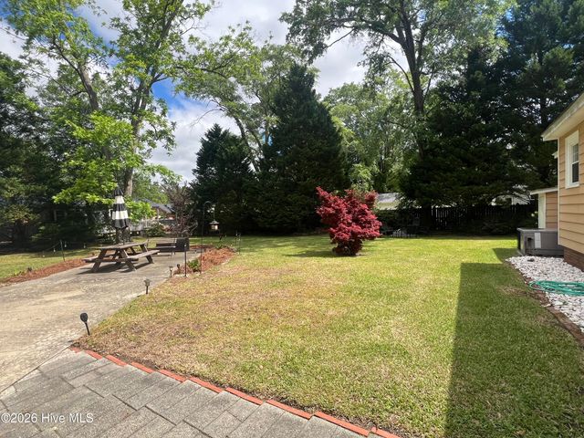 310 S Howard Circle, Tarboro, NC 27886