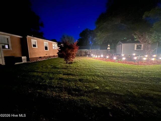 310 S Howard Circle, Tarboro, NC 27886