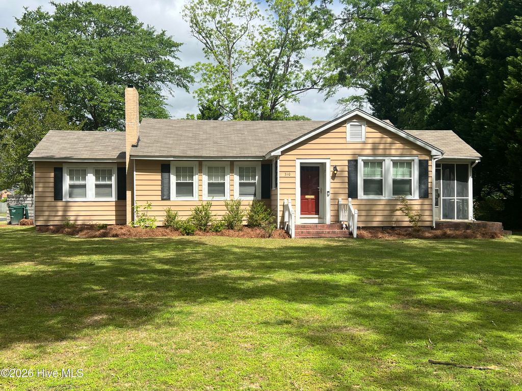 310 S Howard Circle, Tarboro, NC 27886