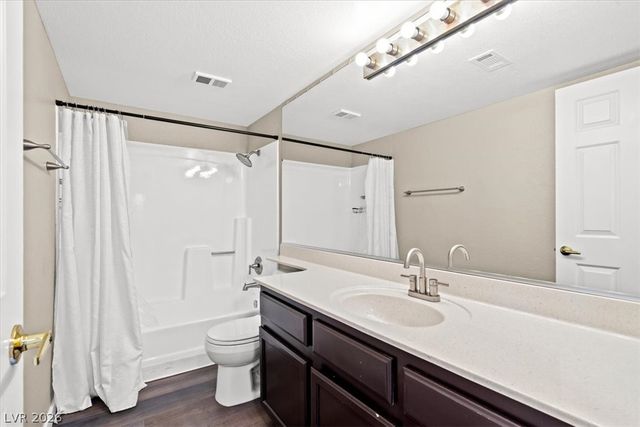 2968 Juniper Hills Boulevard 101, Las Vegas, NV 89142