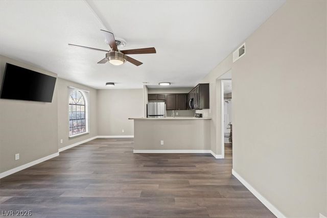 2968 Juniper Hills Boulevard 101, Las Vegas, NV 89142