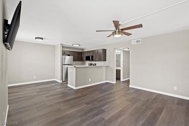 2968 Juniper Hills Boulevard 101, Las Vegas, NV 89142