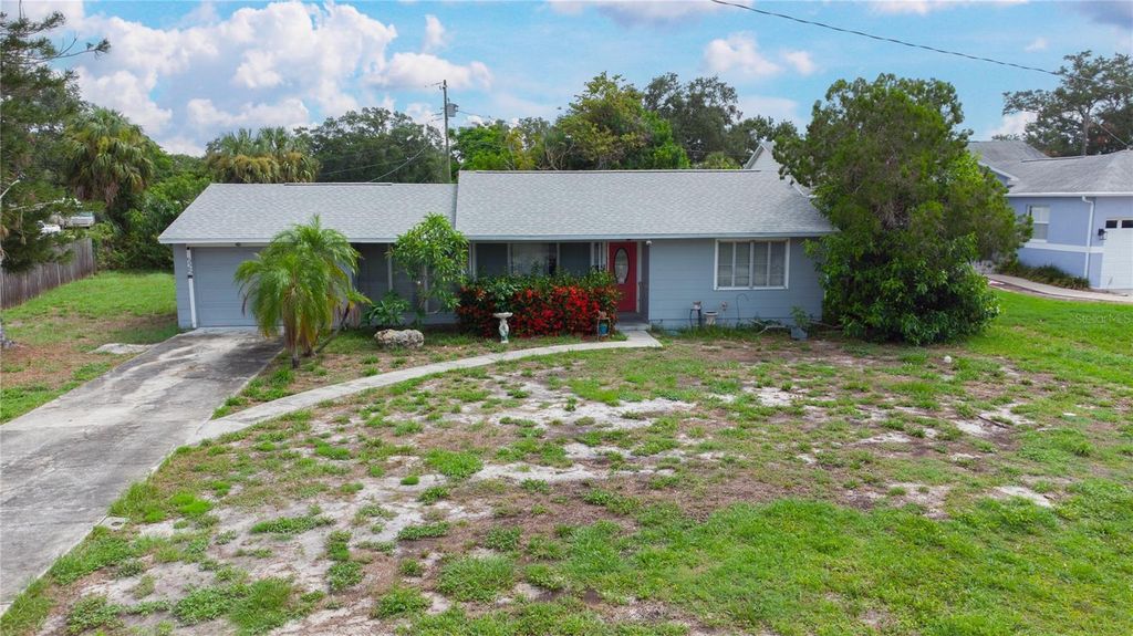 525 HAMPTON AVENUE NE, St Petersburg, FL 33703