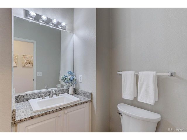 7490 W Coal Mine Ave, Littleton, CO 80123