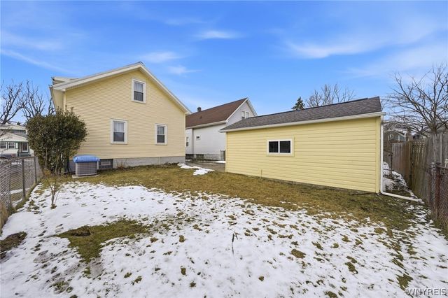 22 Wichita Road, West Seneca, NY 14224