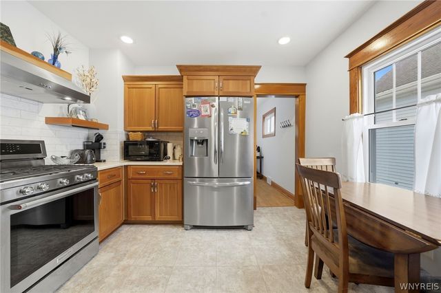22 Wichita Road, West Seneca, NY 14224
