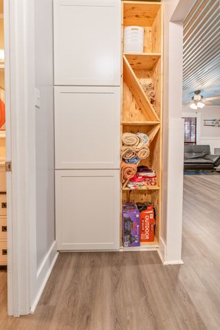 4053 Deer Creek Rd, Linden, TN 37096