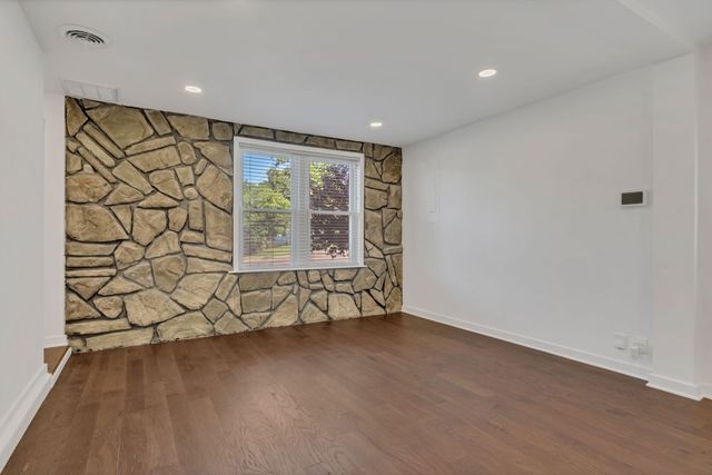 2601 Oakwood Ave, Nashville, TN 37207