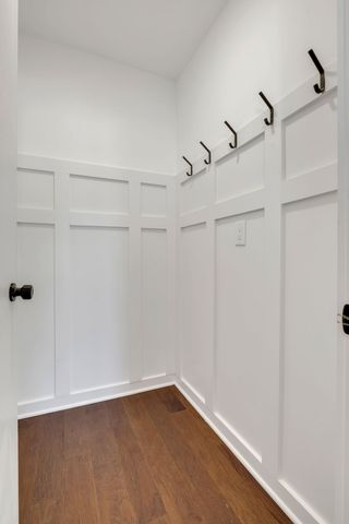 2601 Oakwood Ave, Nashville, TN 37207