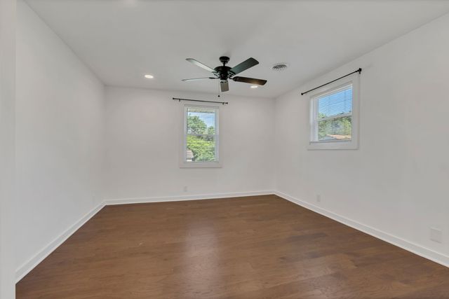 2601 Oakwood Ave, Nashville, TN 37207