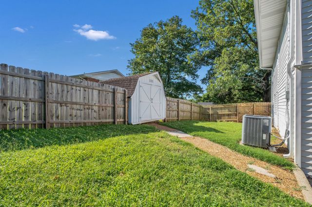 2601 Oakwood Ave, Nashville, TN 37207