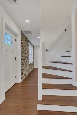 2601 Oakwood Ave, Nashville, TN 37207