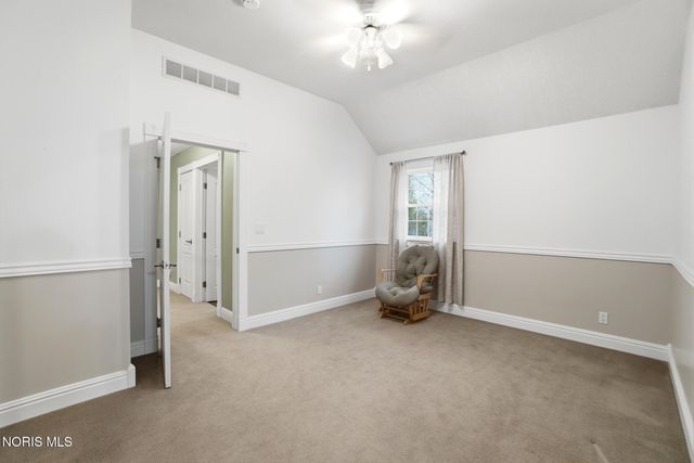 300 W Sawmill Road, Findlay, OH 45840