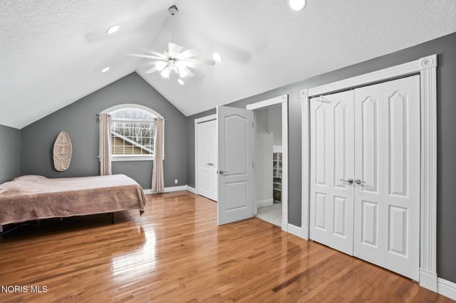 300 W Sawmill Road, Findlay, OH 45840