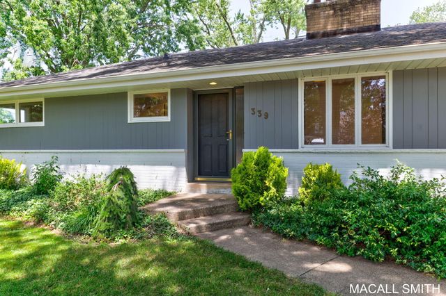 339 Wildwood Drive, Holland City, MI 49423