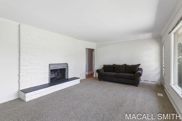 339 Wildwood Drive, Holland City, MI 49423