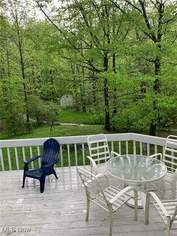 8730 Lake In The Woods Trail, Chagrin Falls, OH 44023