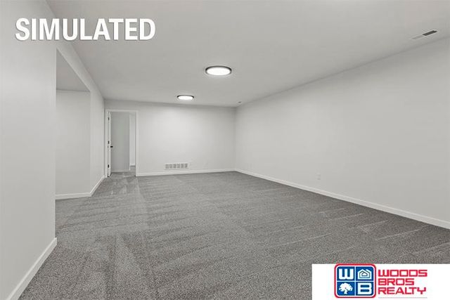 9200 Green Valley Lane, Lincoln, NE 68516