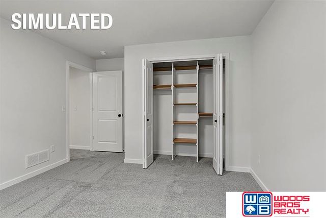 9200 Green Valley Lane, Lincoln, NE 68516