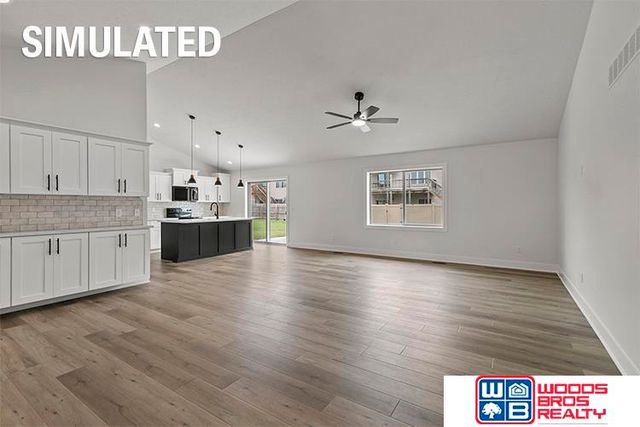 9200 Green Valley Lane, Lincoln, NE 68516