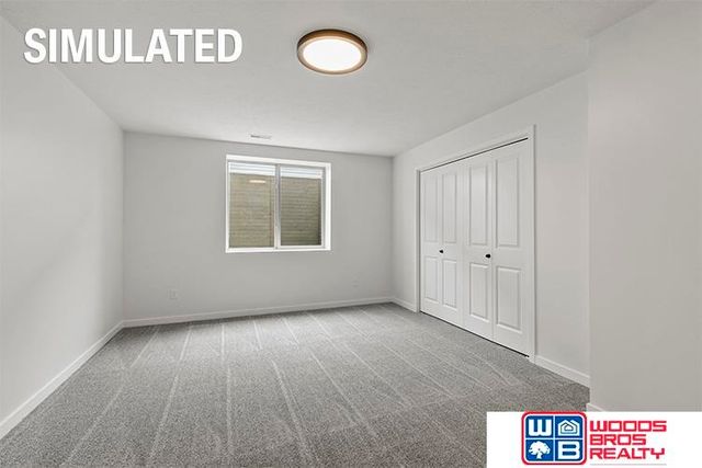 9200 Green Valley Lane, Lincoln, NE 68516