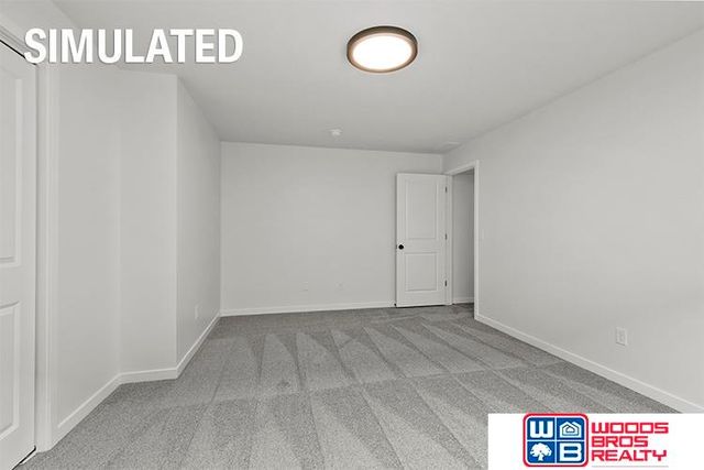 9200 Green Valley Lane, Lincoln, NE 68516