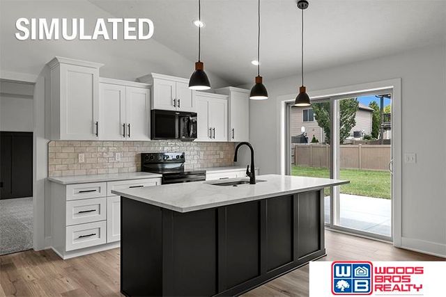 9200 Green Valley Lane, Lincoln, NE 68516