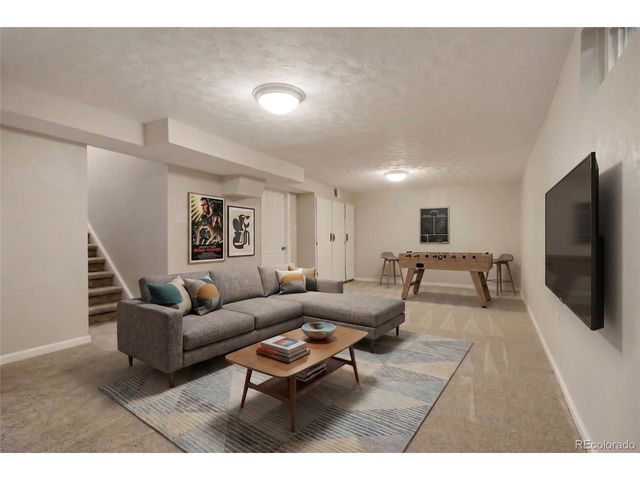 6023 Holland St, Arvada, CO 80004
