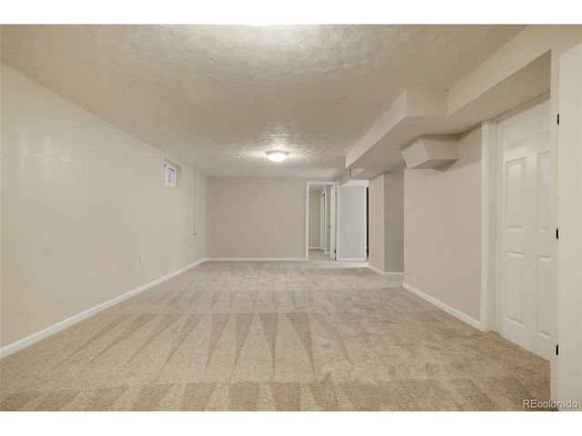 6023 Holland St, Arvada, CO 80004