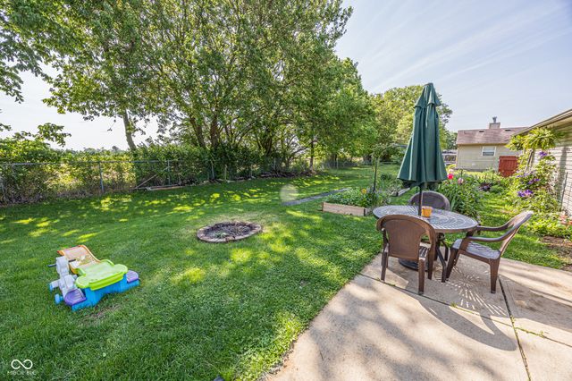 611 Clydesdale Lane, Bargersville, IN 46106