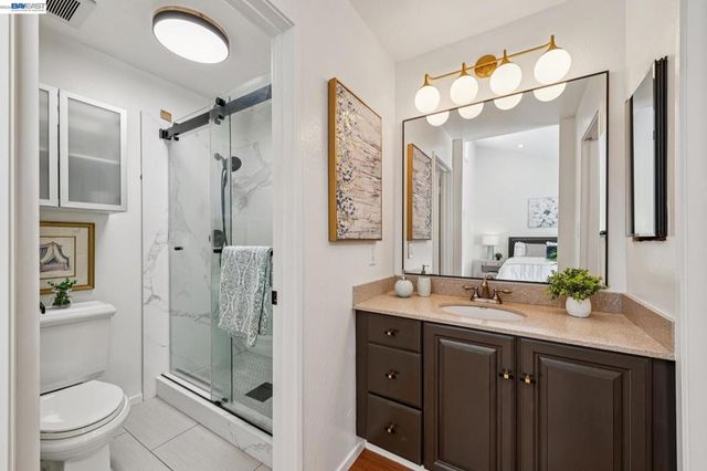 1118 Bismarck Ln, Alameda, CA 94502