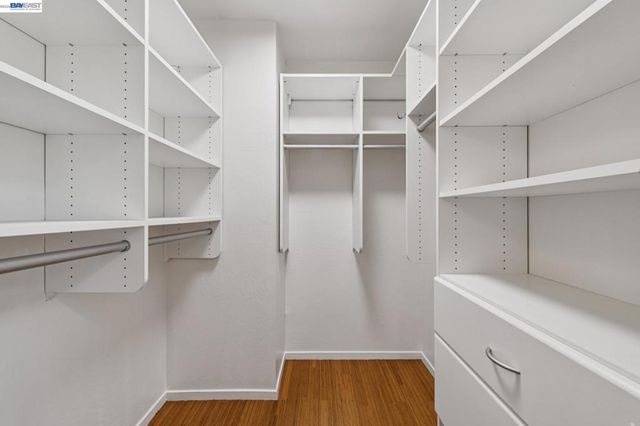 1118 Bismarck Ln, Alameda, CA 94502