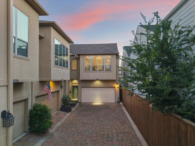 5949 Kiam Street B, Houston, TX 77007