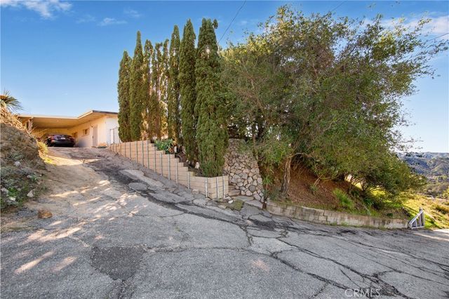 6134 Sister Elsie Drive, Tujunga, CA 91042