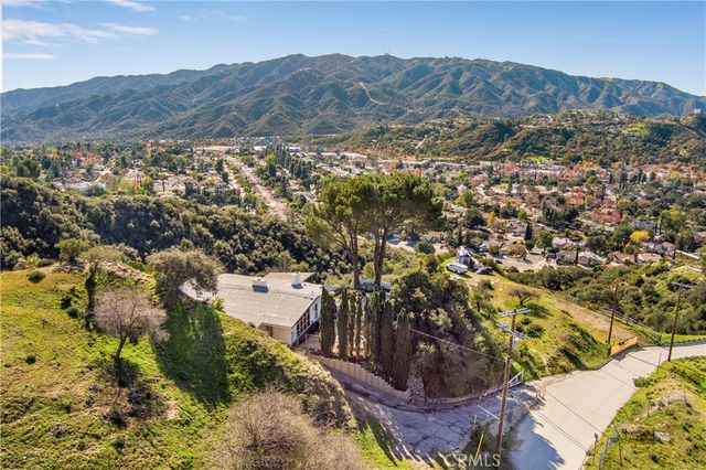 6134 Sister Elsie Drive, Tujunga, CA 91042
