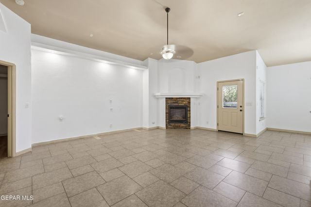 14216 Honey Point Drive, El Paso, TX 79938