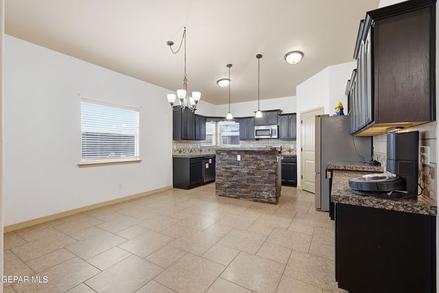 14216 Honey Point Drive, El Paso, TX 79938